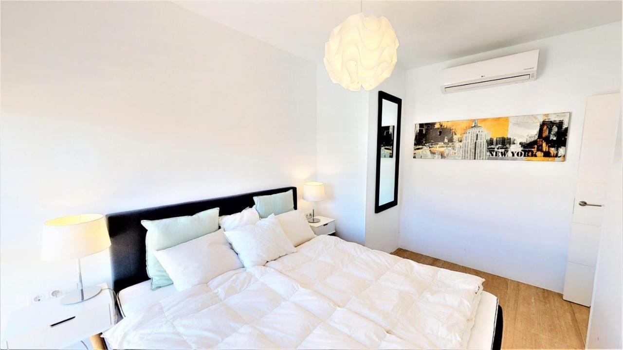 Olimpo - Fuengirola Beachfront Newly Renovated Apartment Zewnętrze zdjęcie