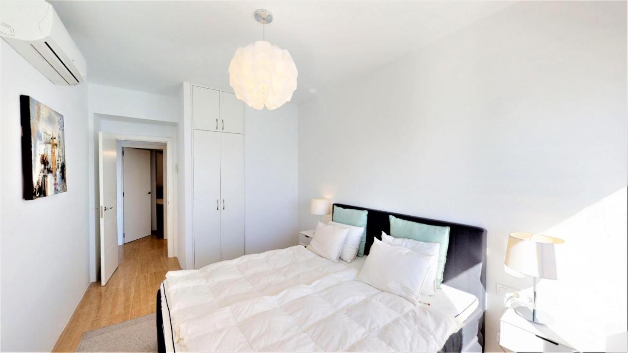 Olimpo - Fuengirola Beachfront Newly Renovated Apartment Zewnętrze zdjęcie